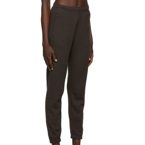 SKIMS Brown Waffle Jogger Lounge Pants Women's Size XS - Picture 2 of 5